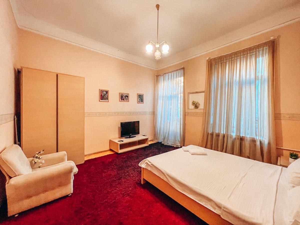 Apartment - Independence Square Kiev Esterno foto