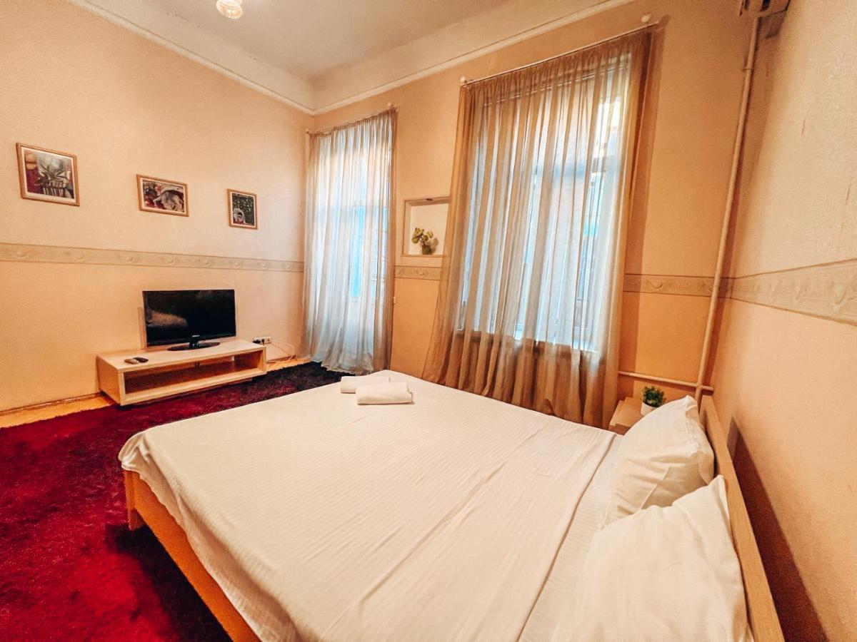 Apartment - Independence Square Kiev Esterno foto
